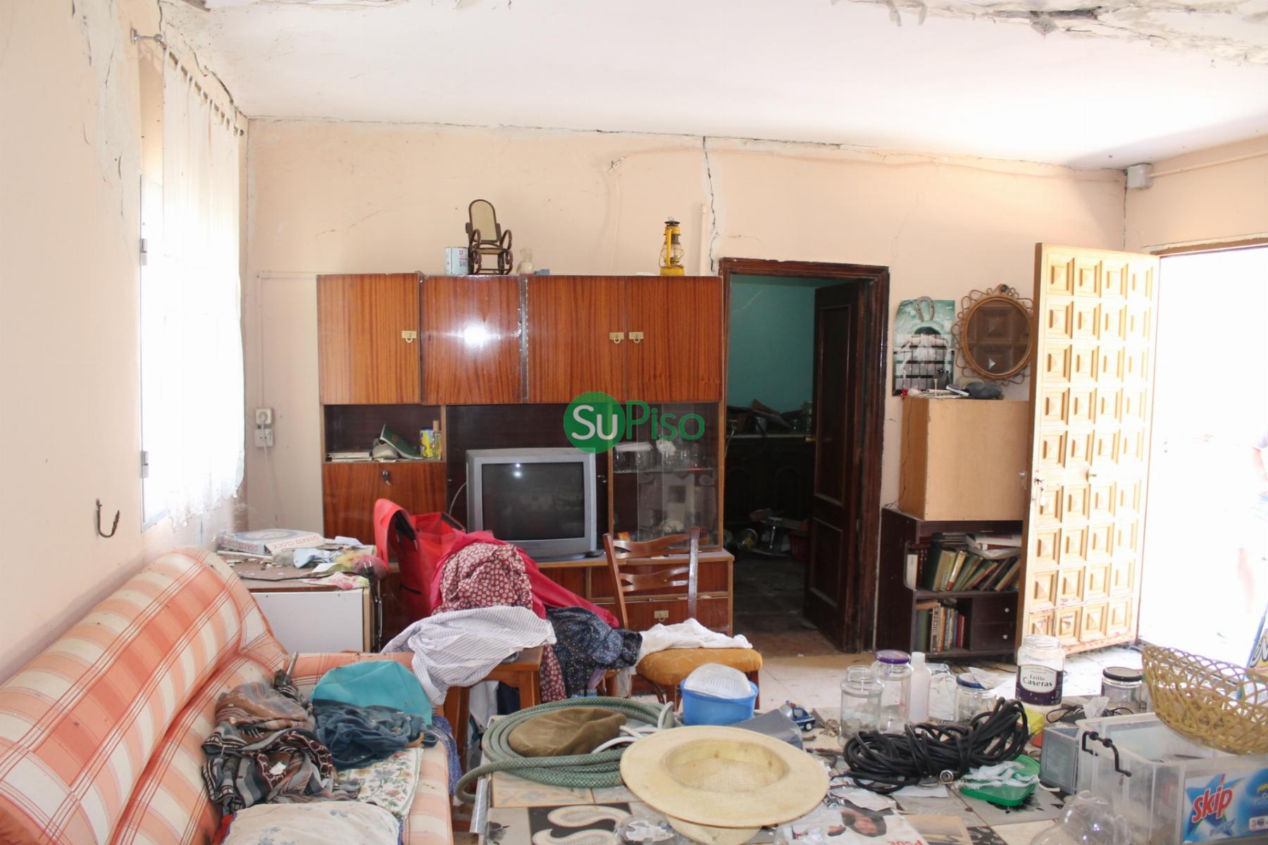 For sale of house in Yeles