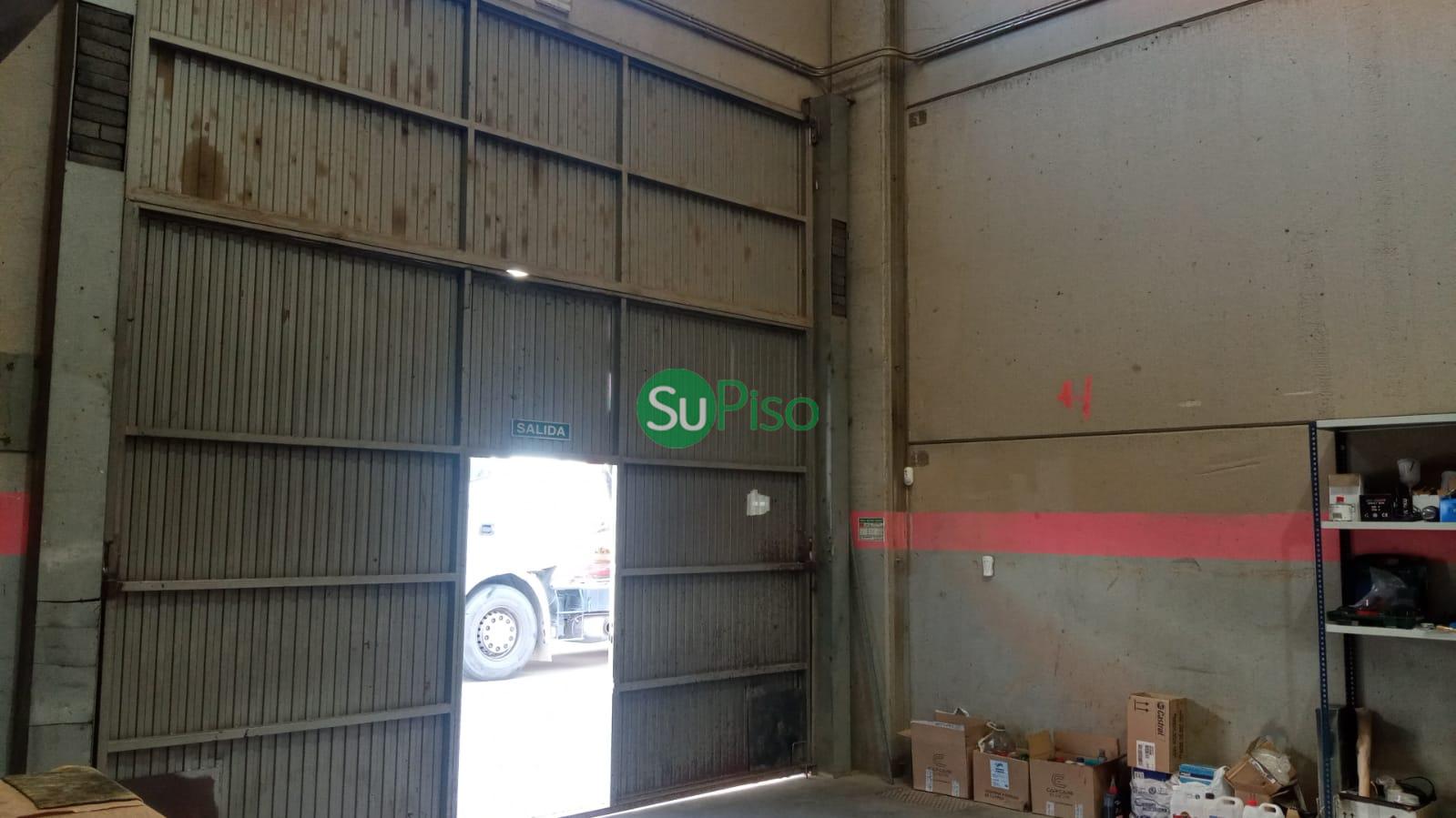 For rent of industrial plant/warehouse in Illescas