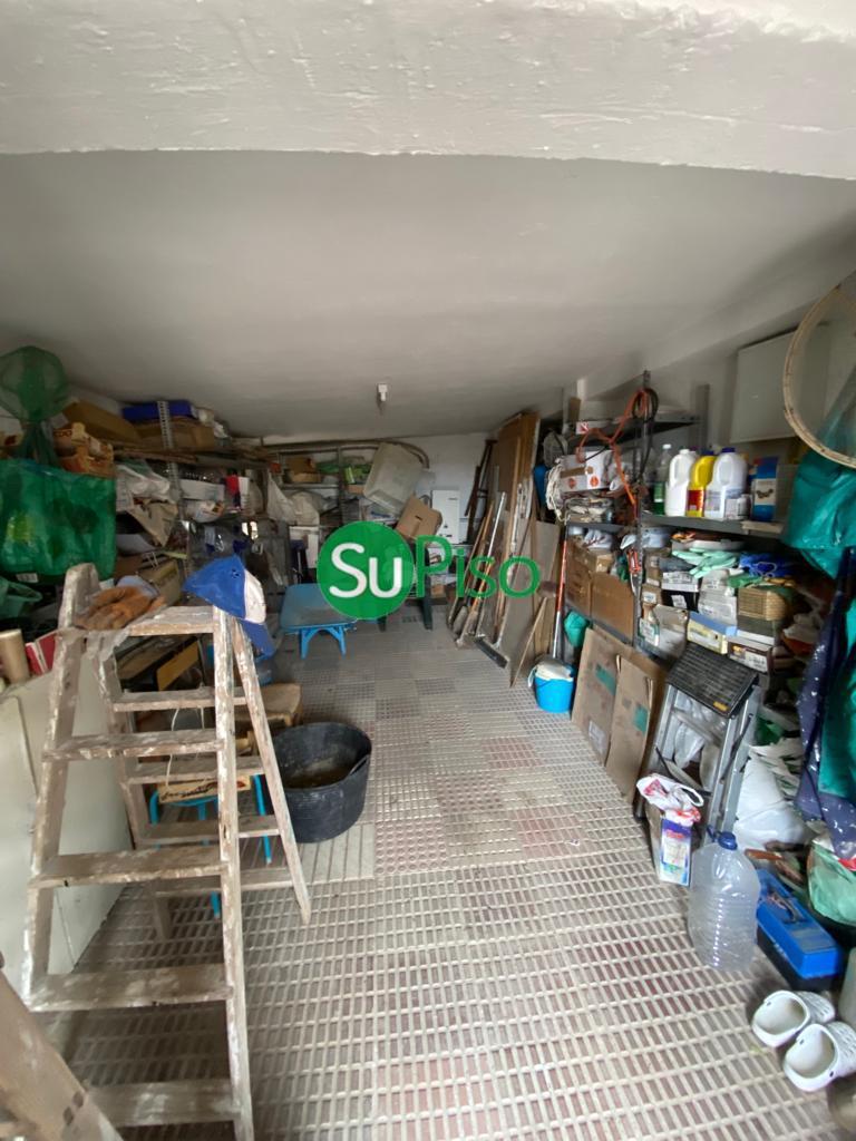 For sale of house in Borox