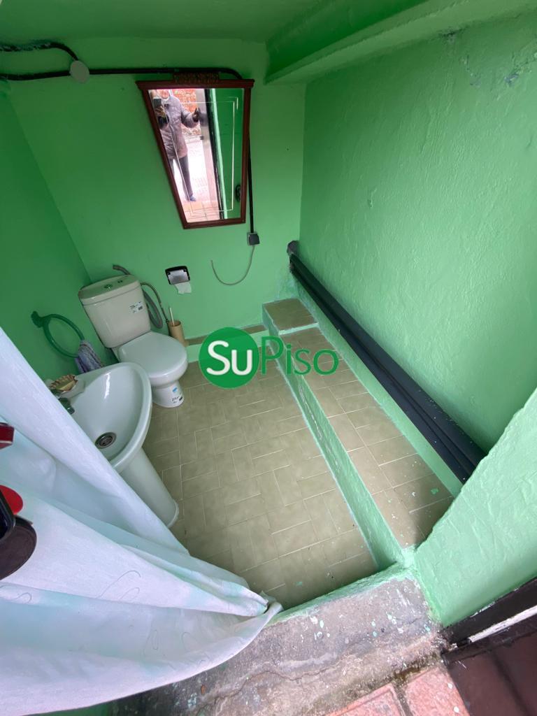 For sale of house in Borox