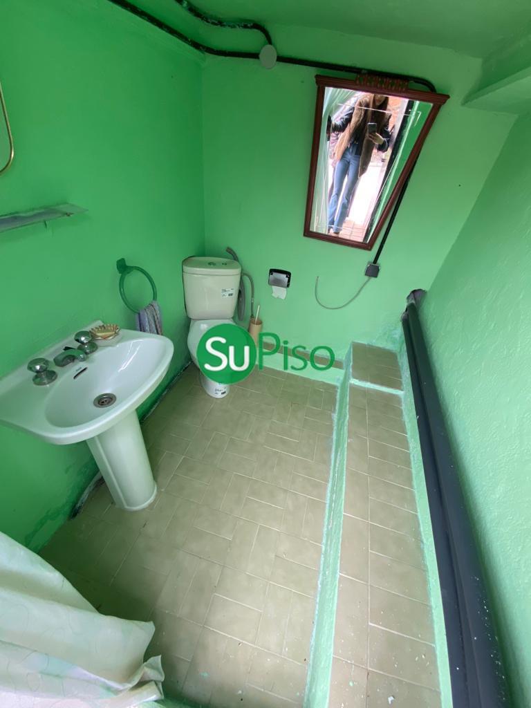 For sale of house in Borox