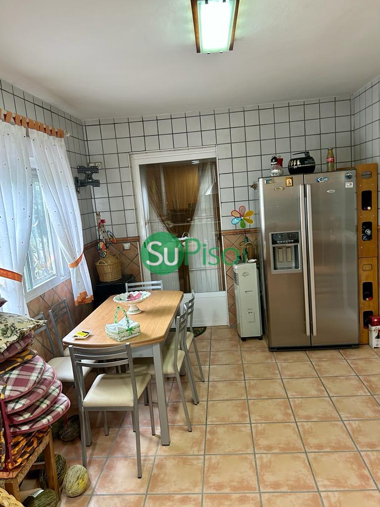 Venta de casa en El Viso de San Juan