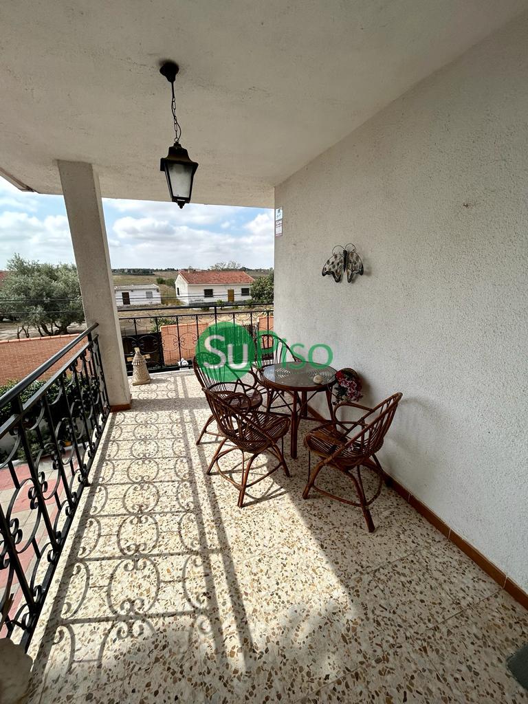 Venta de casa en El Viso de San Juan
