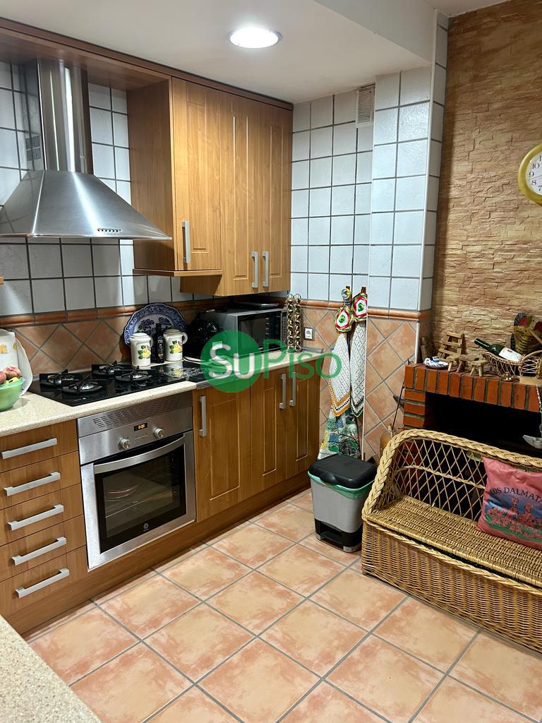 Venta de casa en El Viso de San Juan