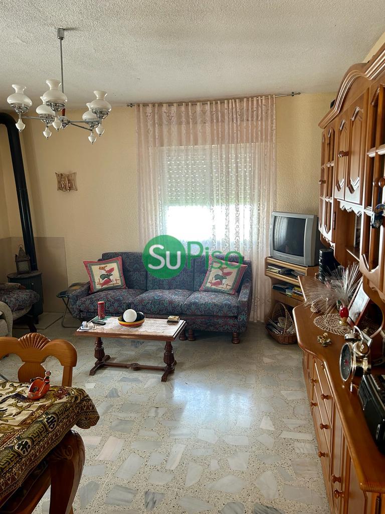 Venta de casa en El Viso de San Juan