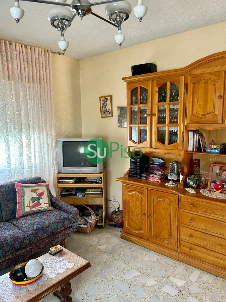 Venta de casa en El Viso de San Juan
