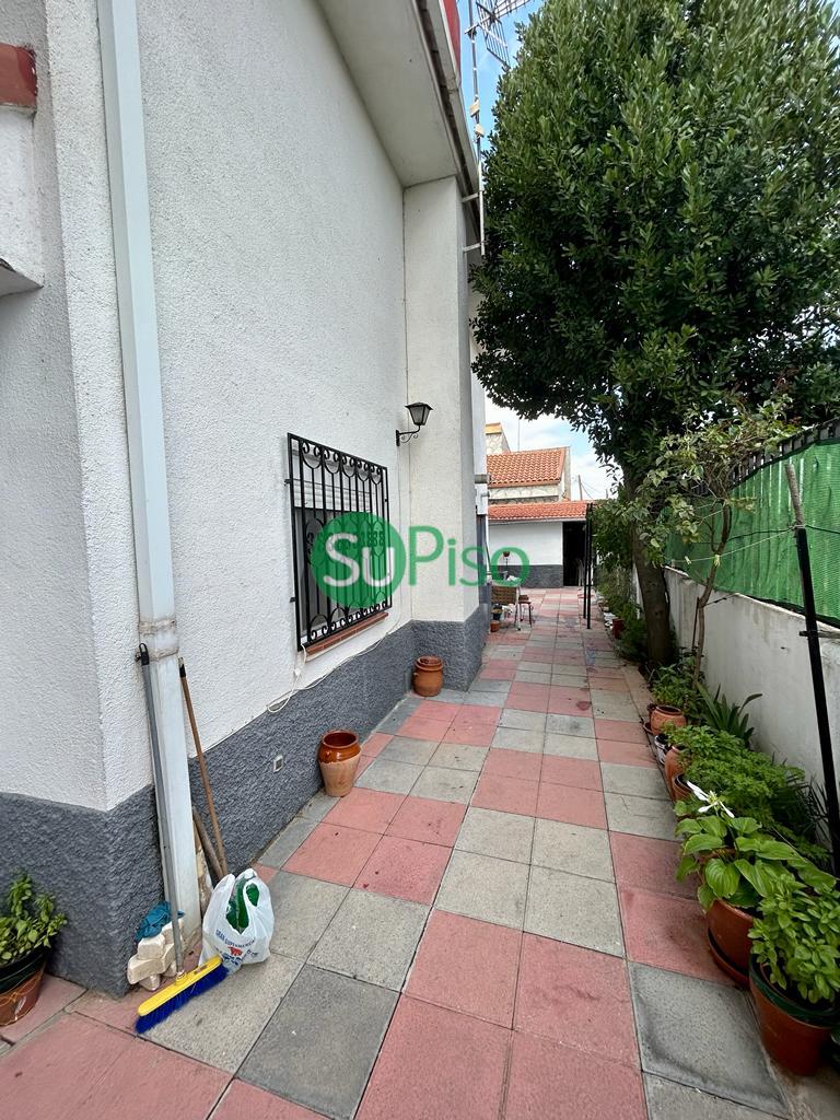 Venta de casa en El Viso de San Juan
