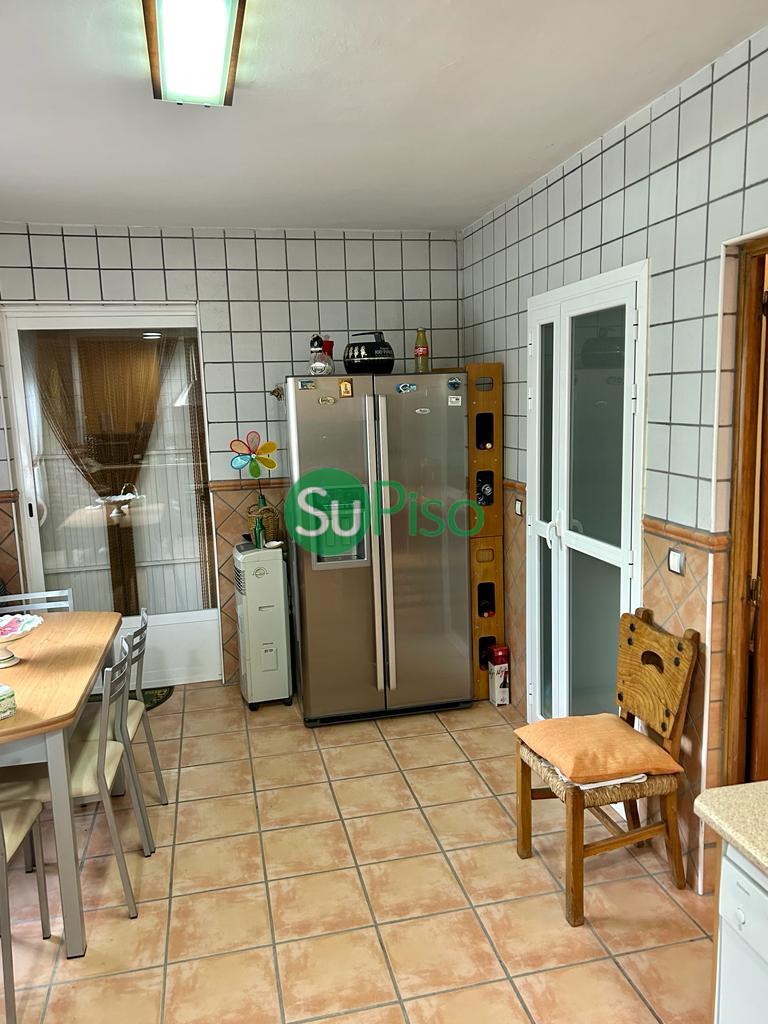 Venta de casa en El Viso de San Juan