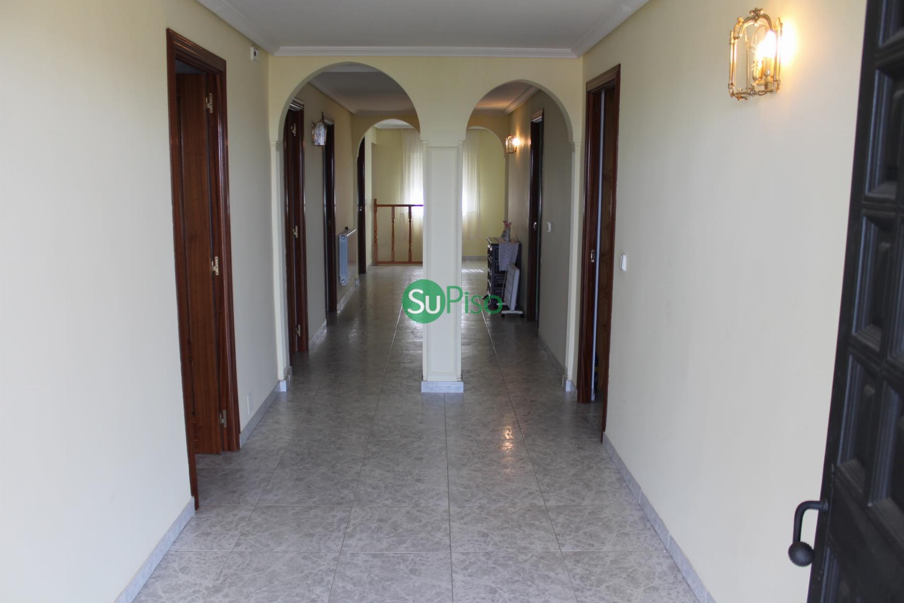 For sale of house in Borox