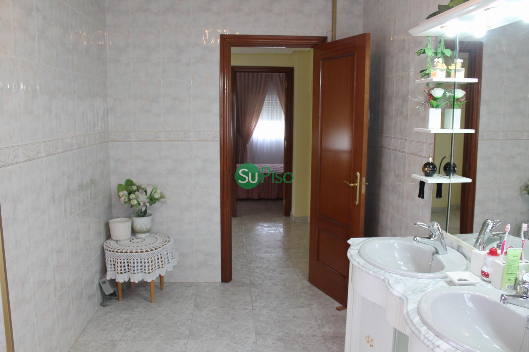 For sale of house in Borox