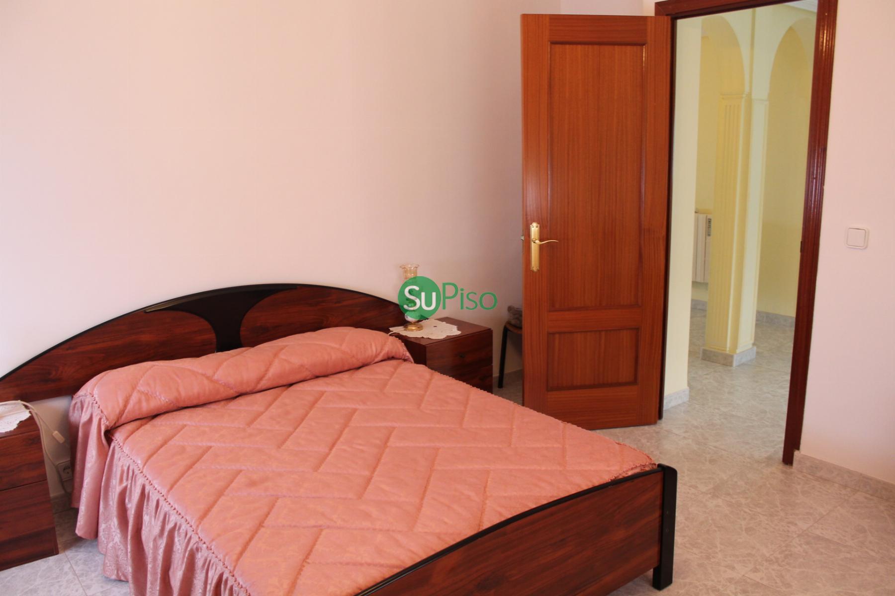 For sale of house in Borox