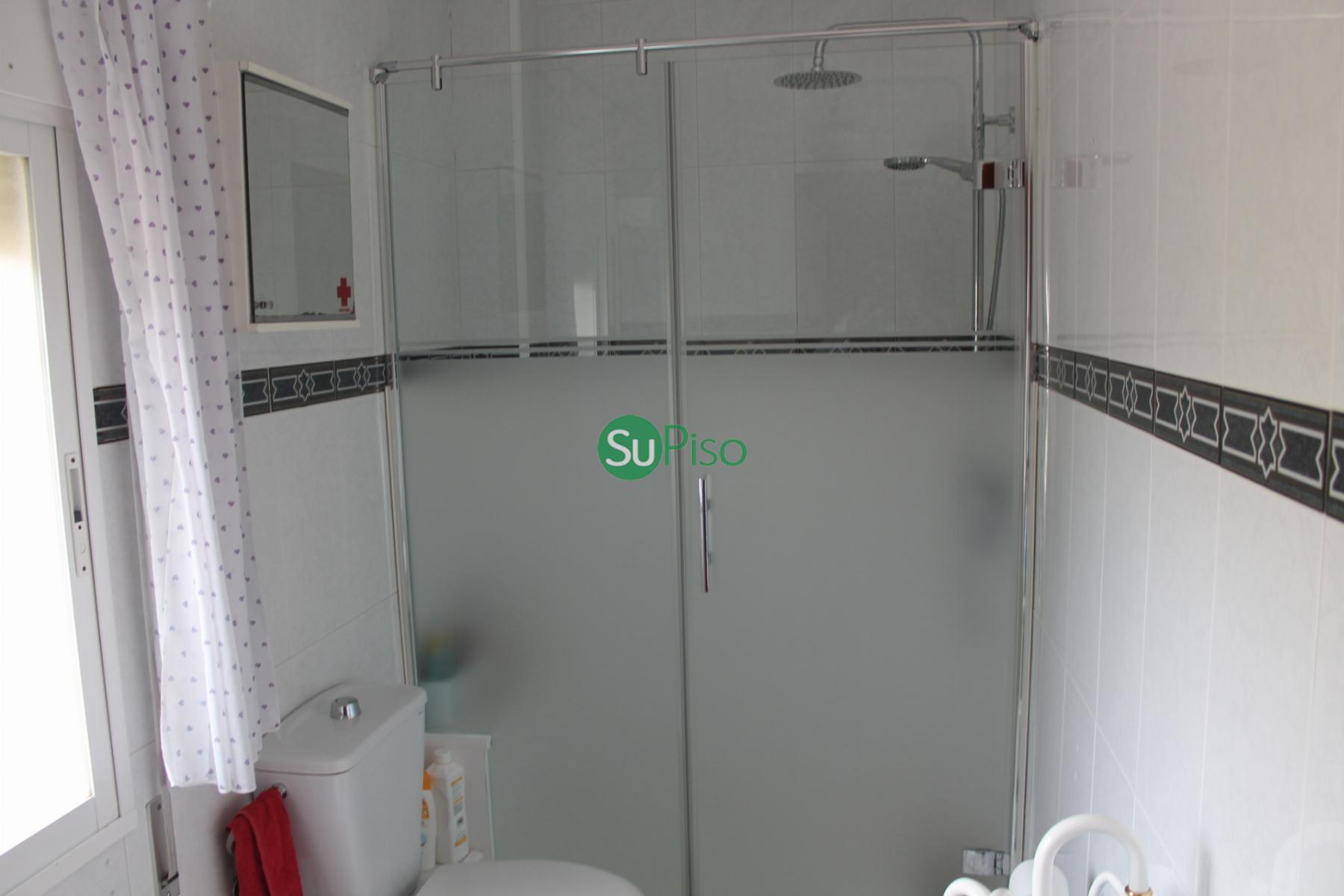 For sale of house in Borox