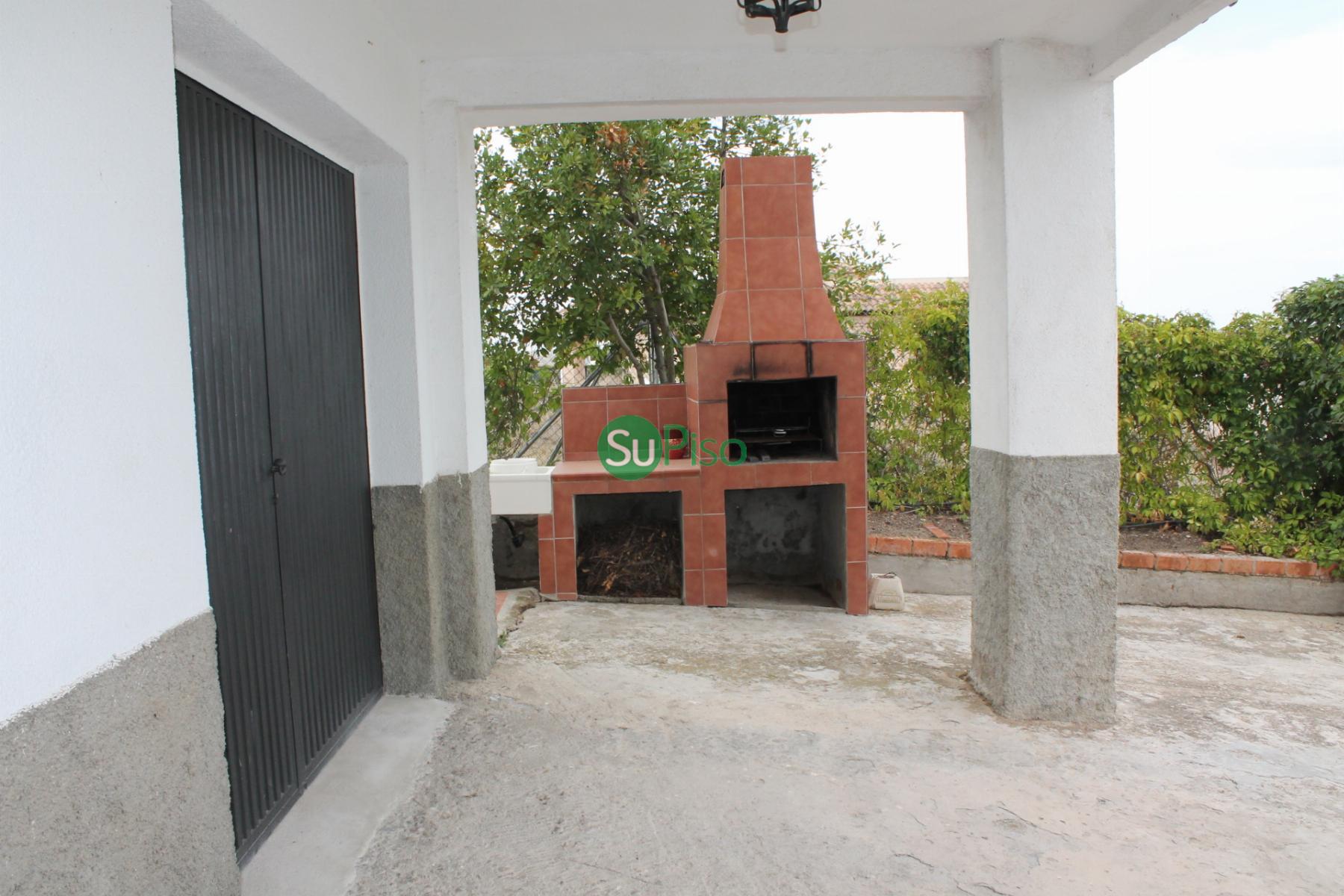 For sale of house in Borox