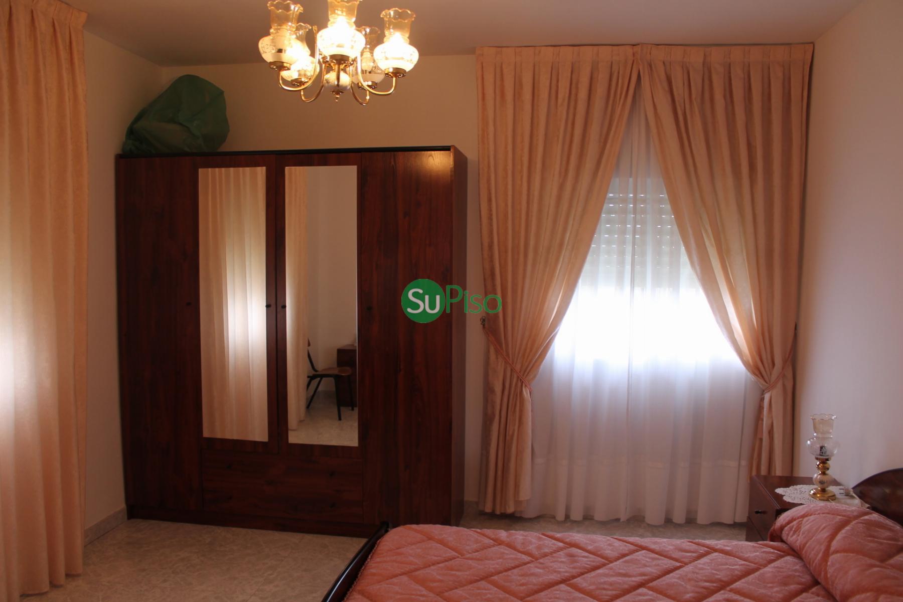For sale of house in Borox