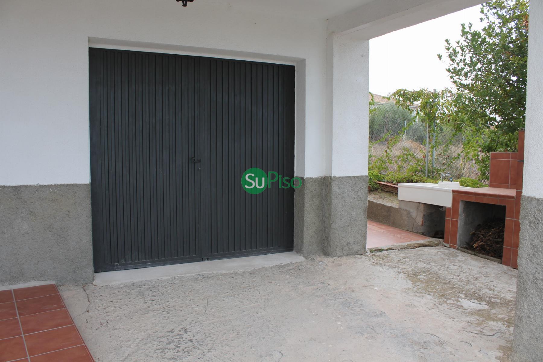 For sale of house in Borox