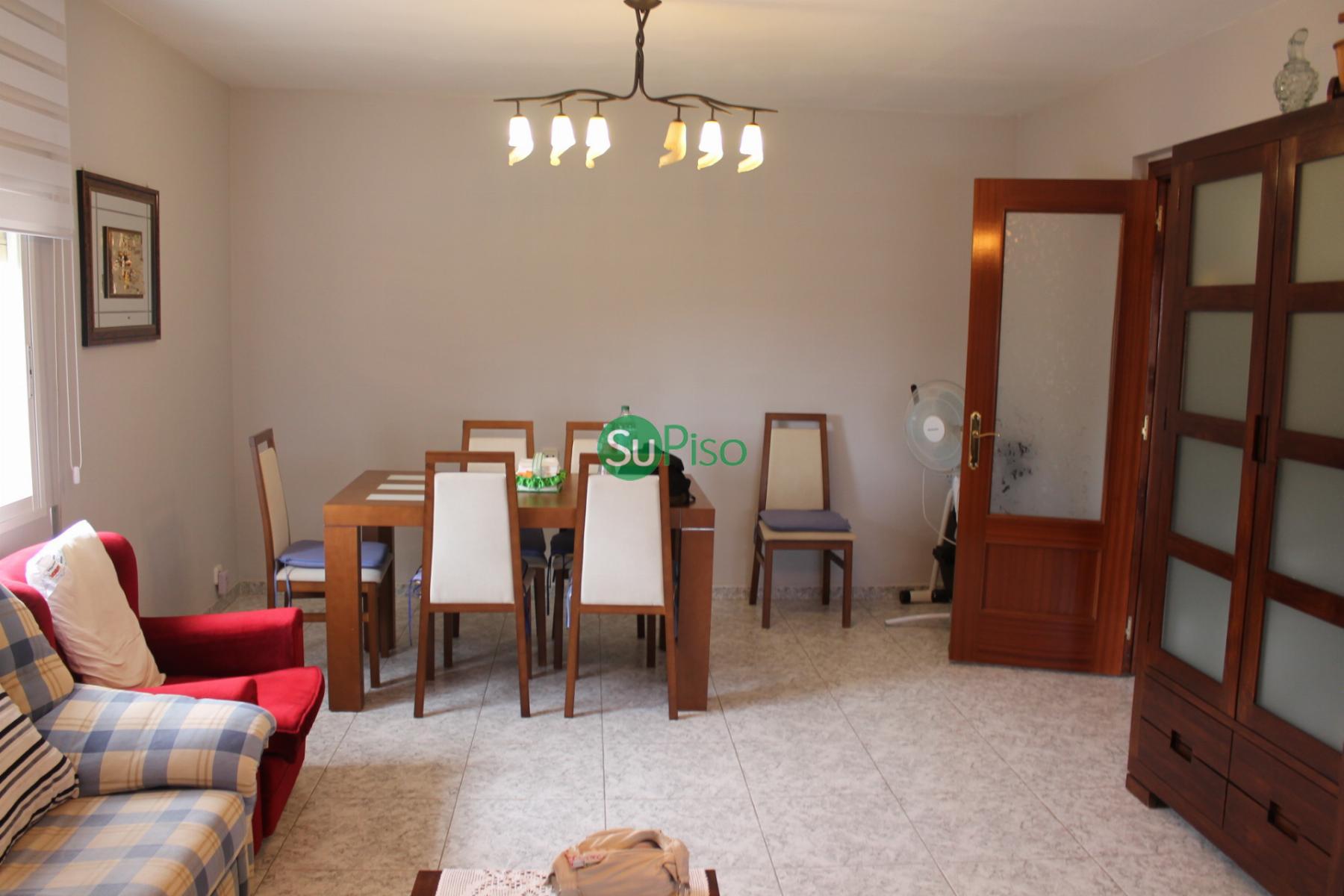 For sale of house in Borox