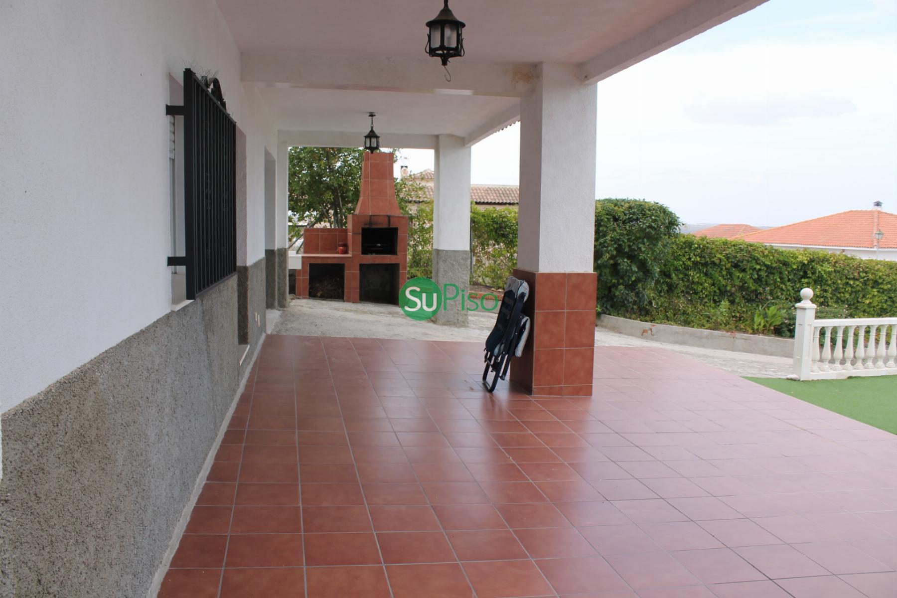 For sale of house in Borox