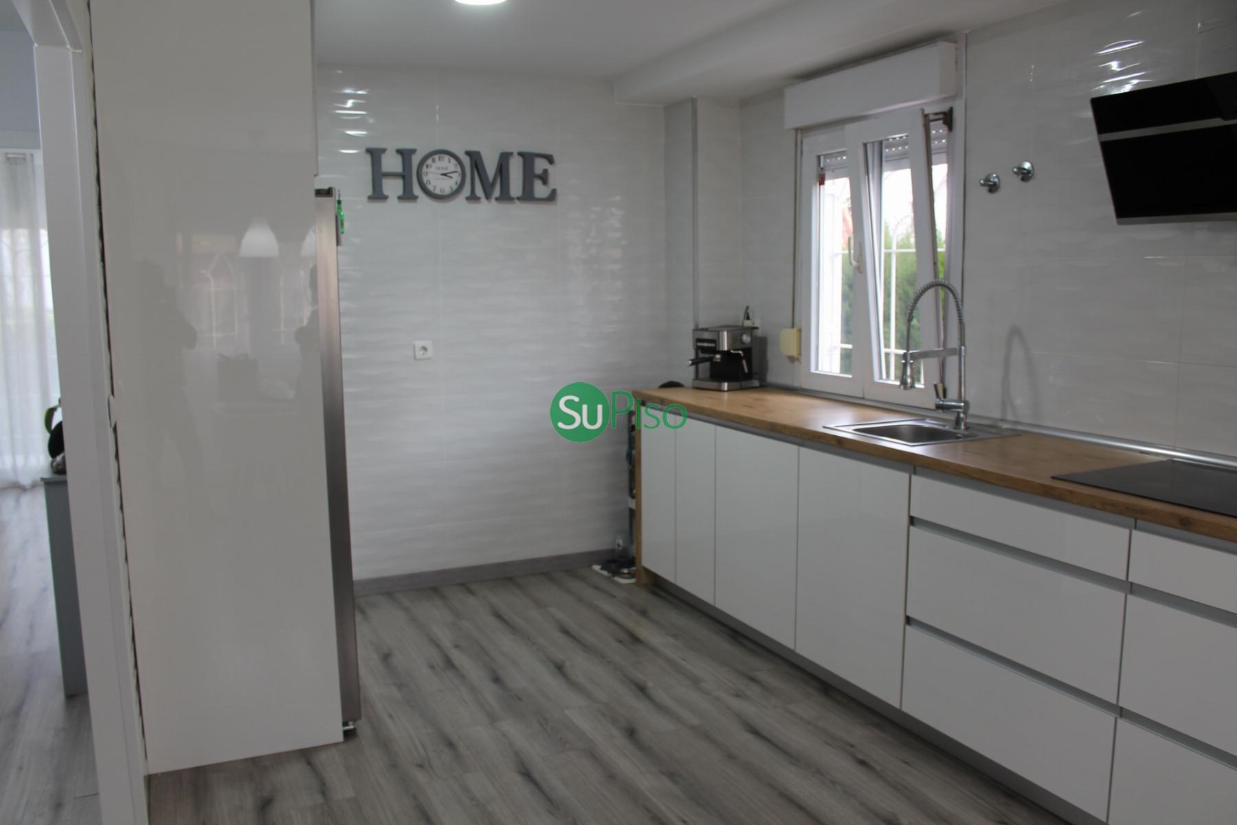 For sale of chalet in Torrejón de la Calzada
