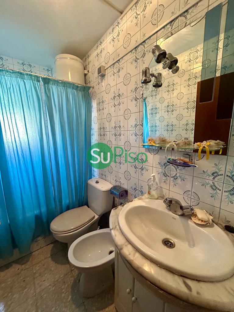 For sale of house in Borox