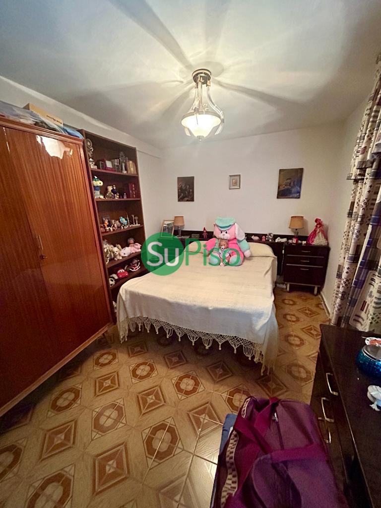 For sale of house in Borox