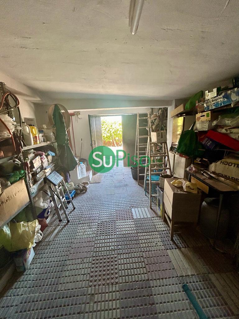 For sale of house in Borox