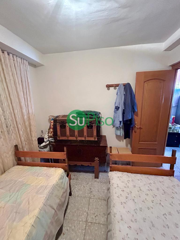For sale of house in Borox