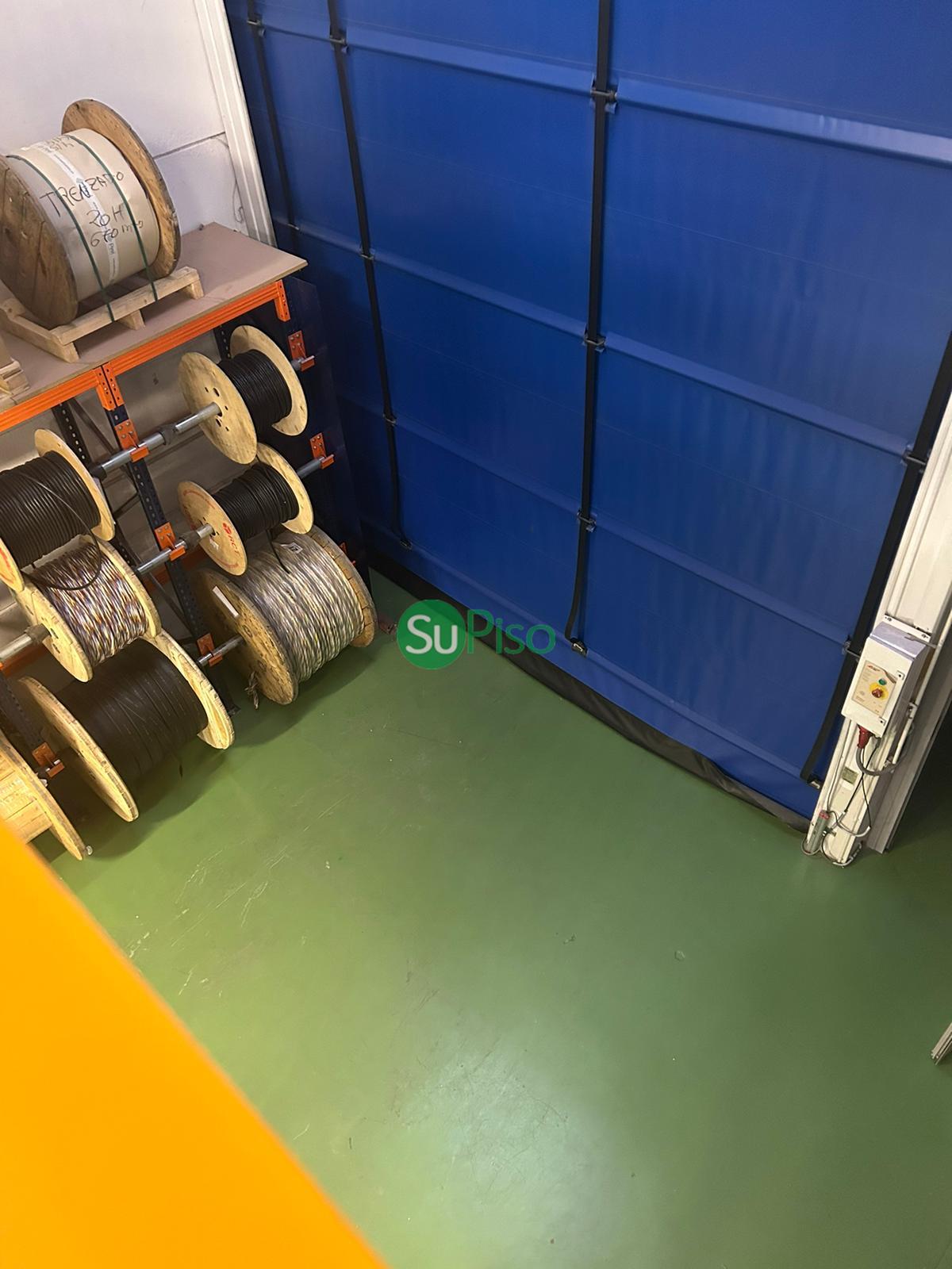 For sale of industrial plant/warehouse in Yeles