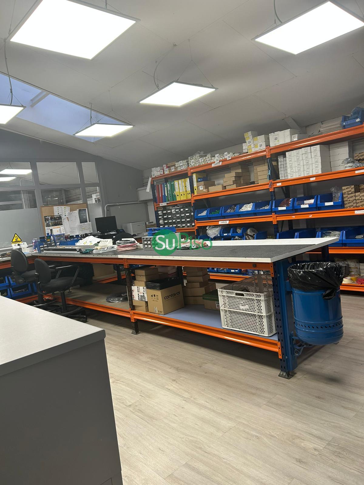 For sale of industrial plant/warehouse in Yeles