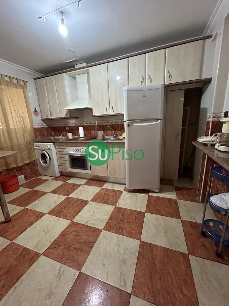 For sale of chalet in Yeles