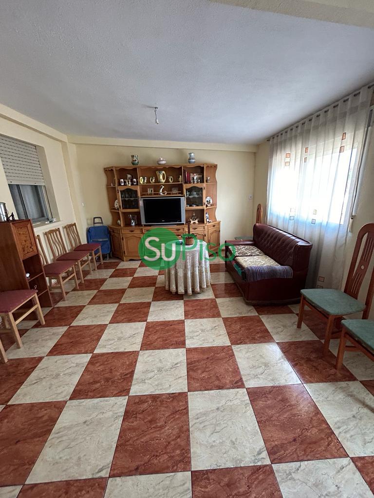 For sale of chalet in Yeles