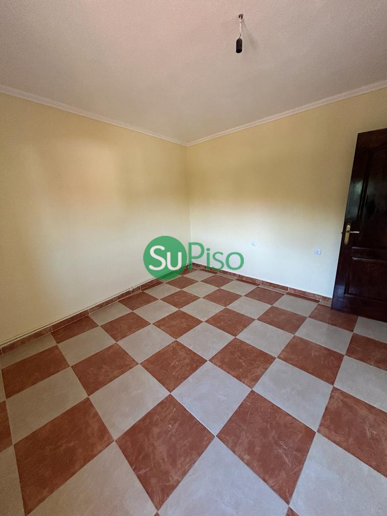 For sale of chalet in Yeles