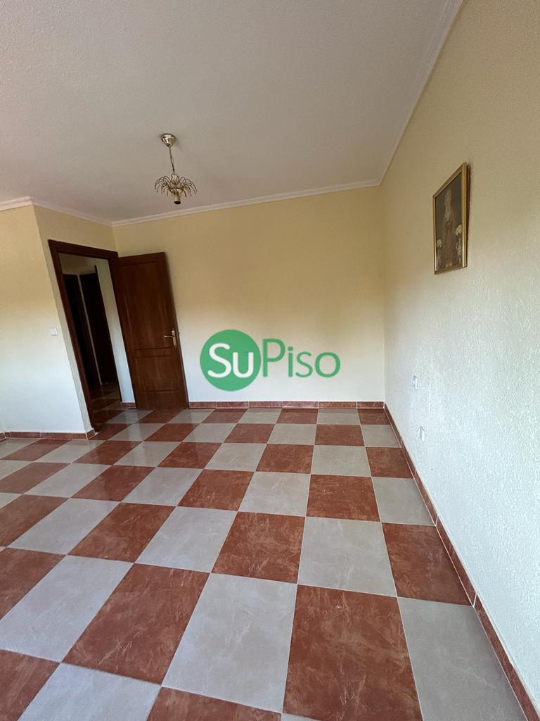 For sale of chalet in Yeles
