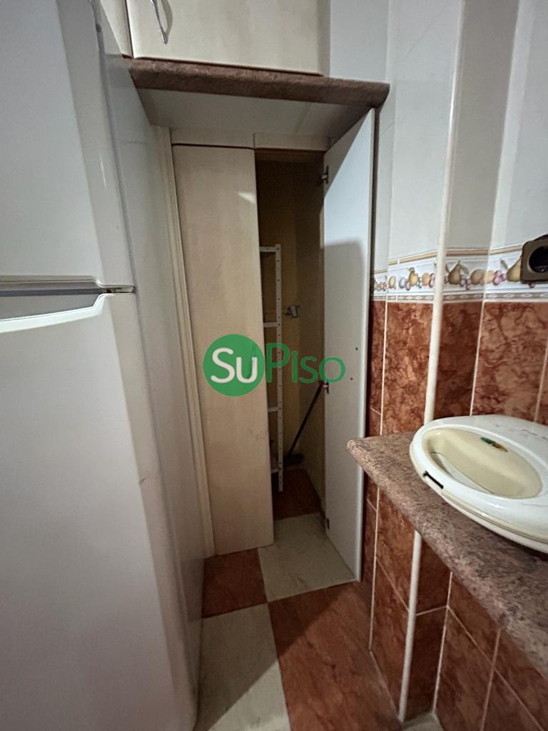 For sale of chalet in Yeles