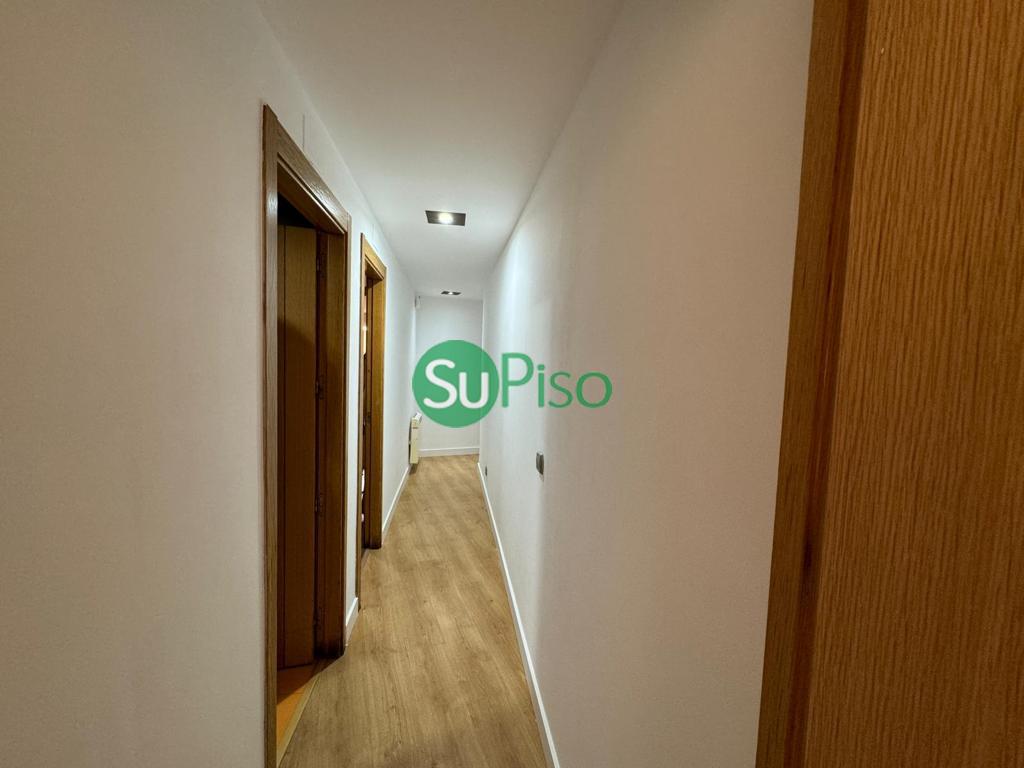 For sale of flat in Cedillo del Condado