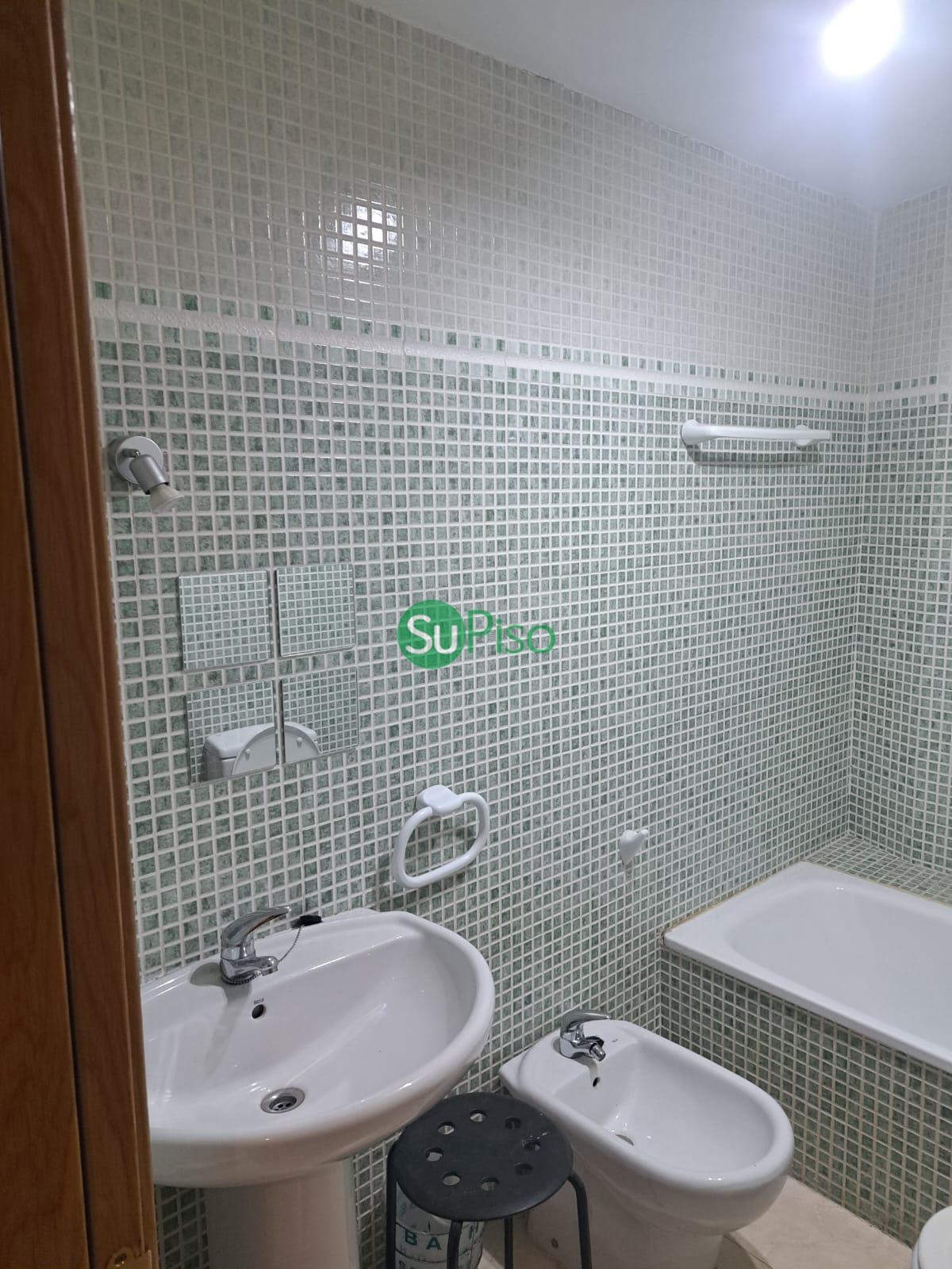 For sale of flat in Yuncos