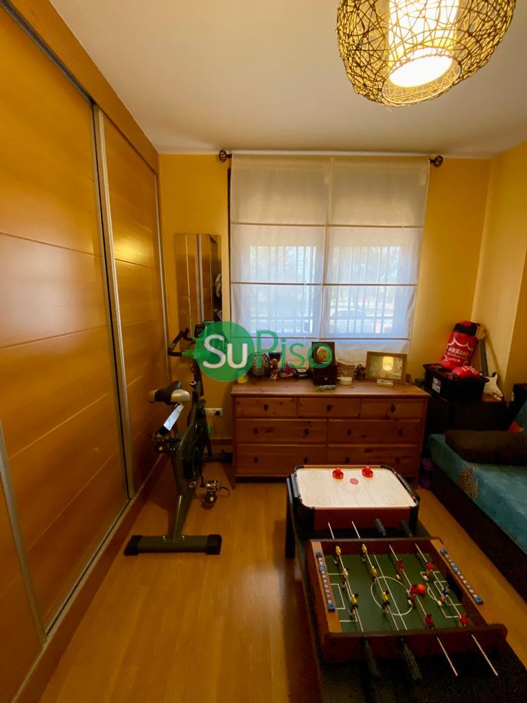 For sale of flat in Illescas