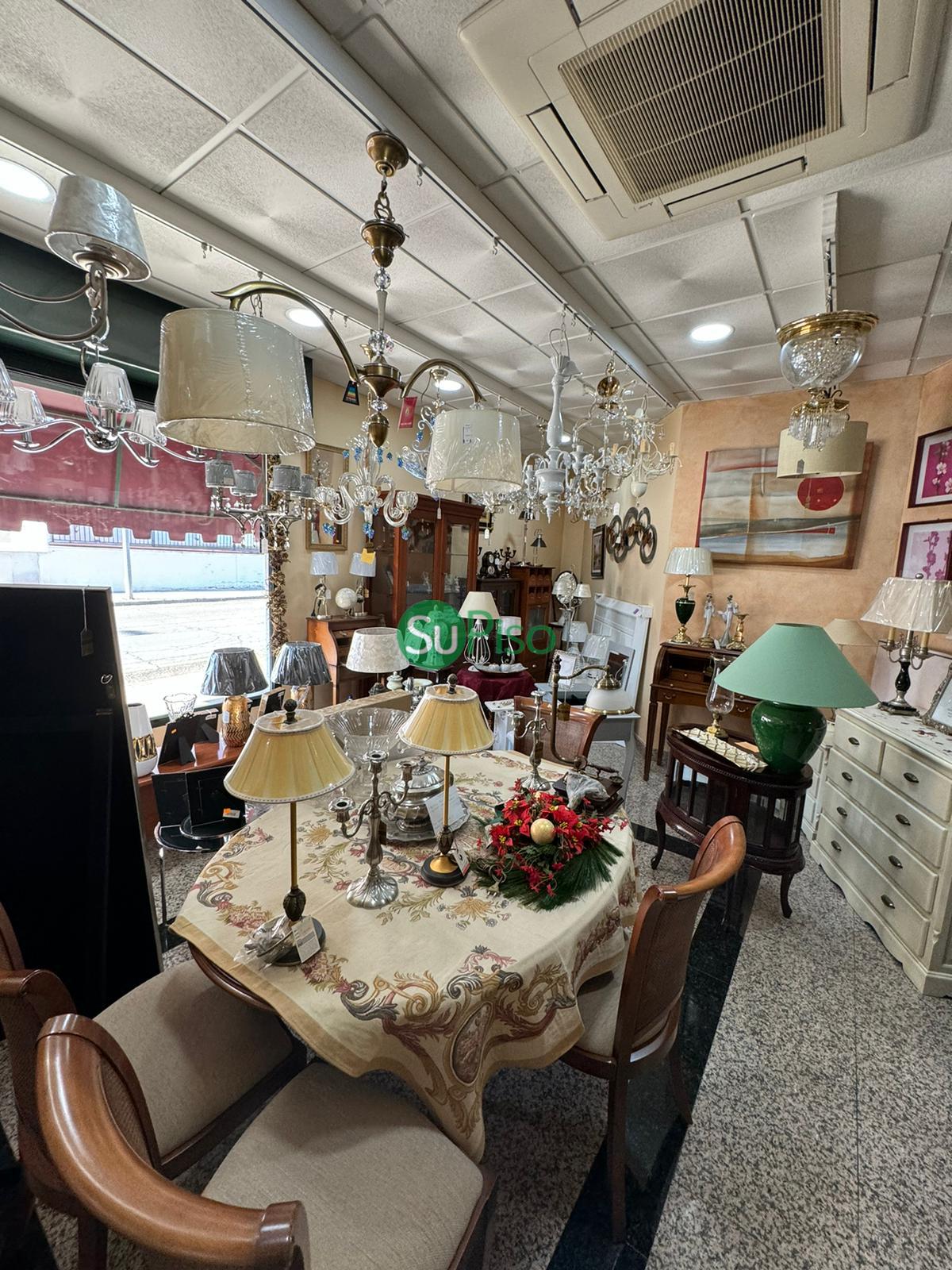 For sale of commercial in Illescas