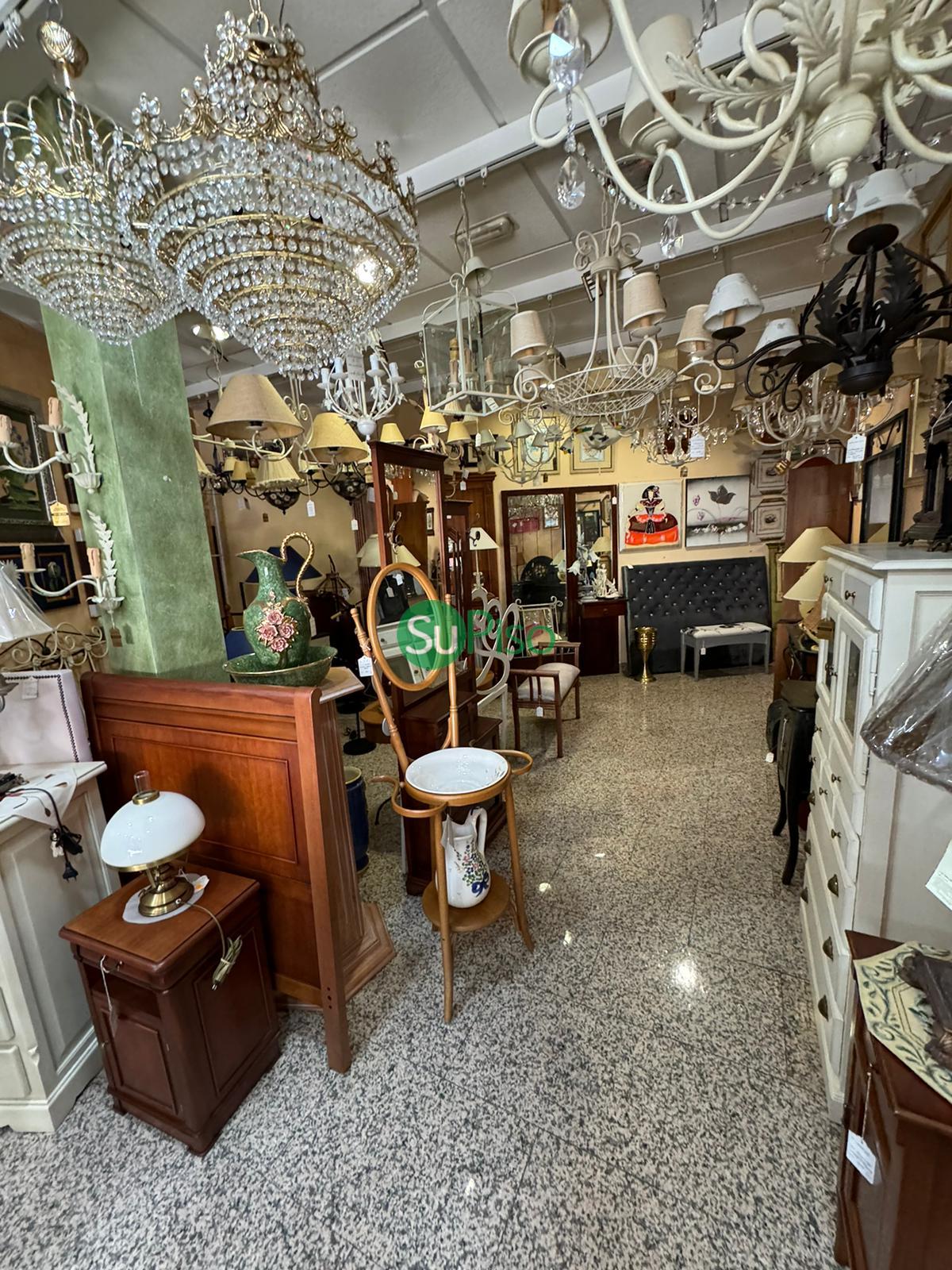 For sale of commercial in Illescas