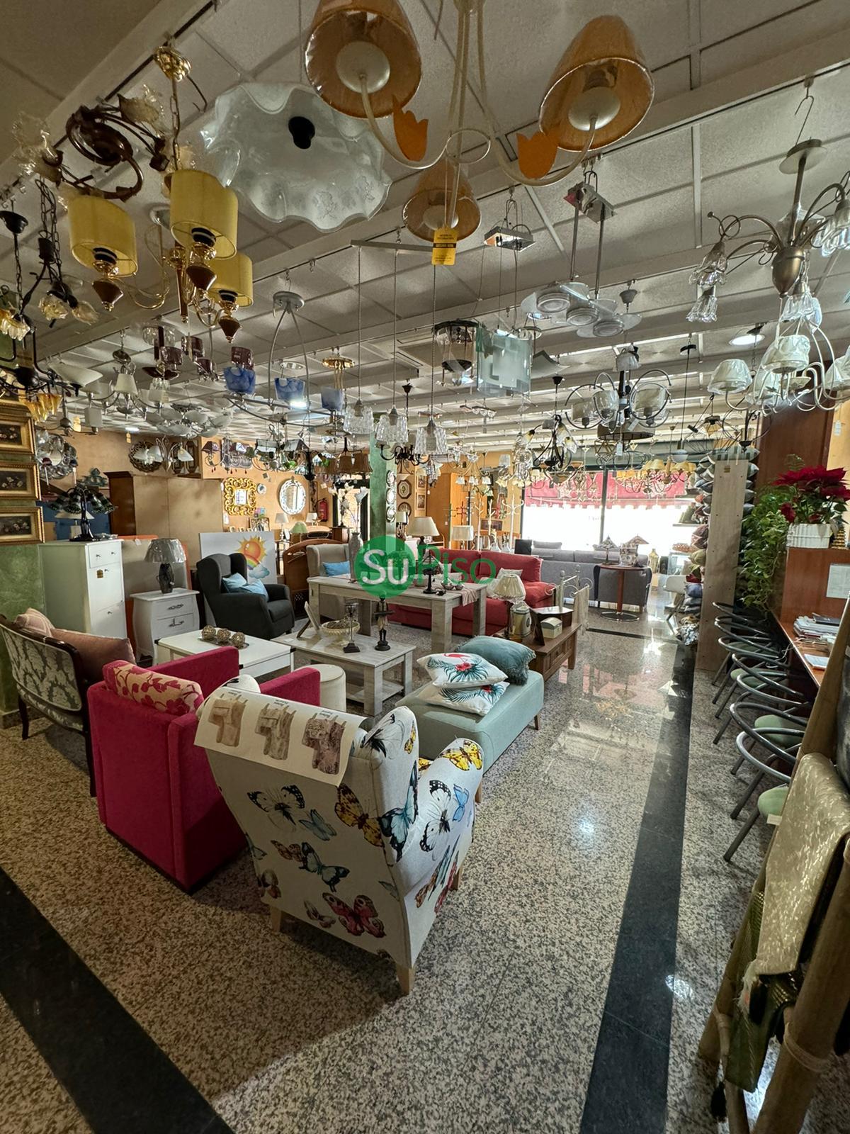 For sale of commercial in Illescas