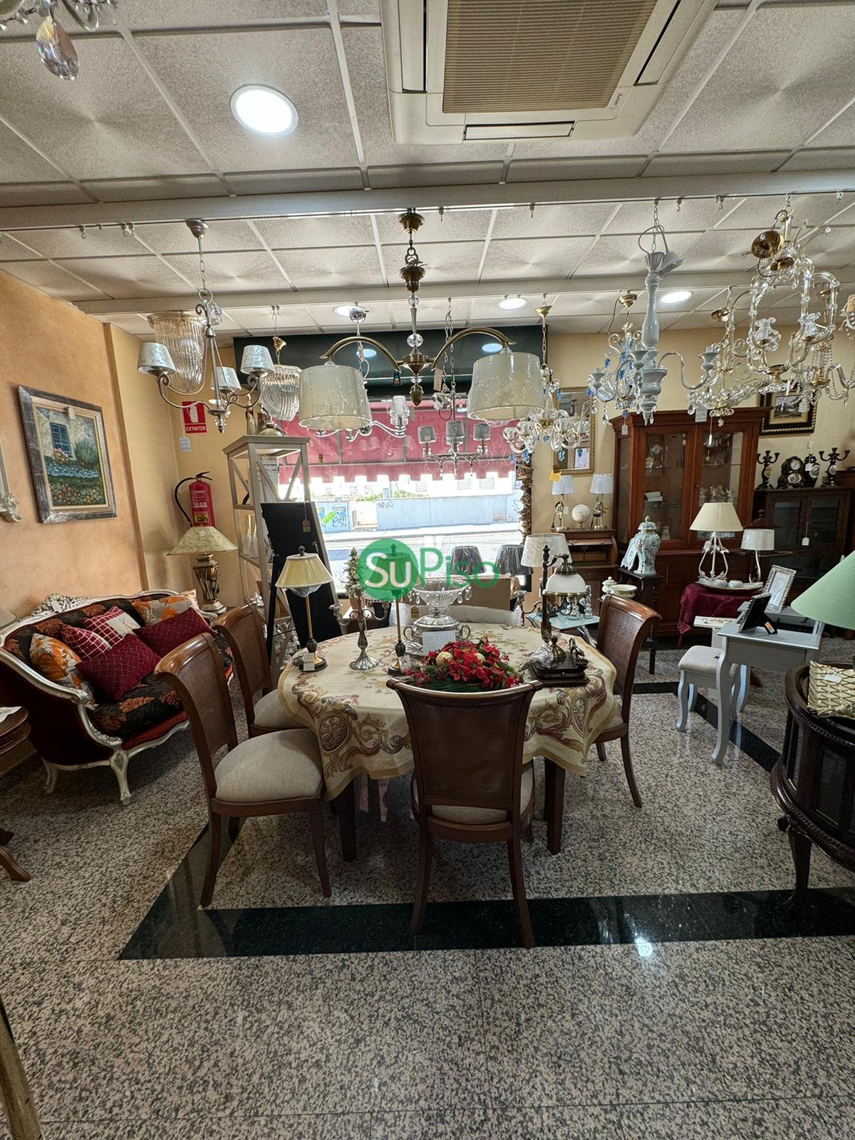 For sale of commercial in Illescas