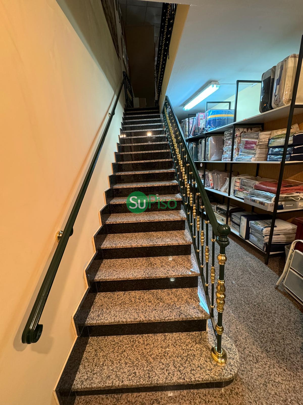 For sale of commercial in Illescas