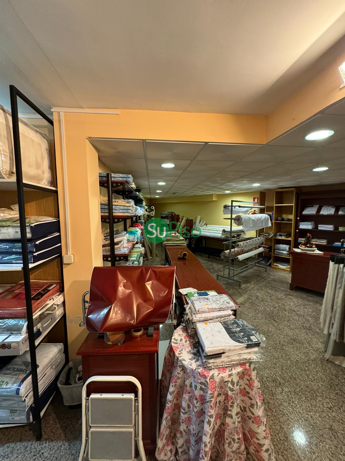 For sale of commercial in Illescas