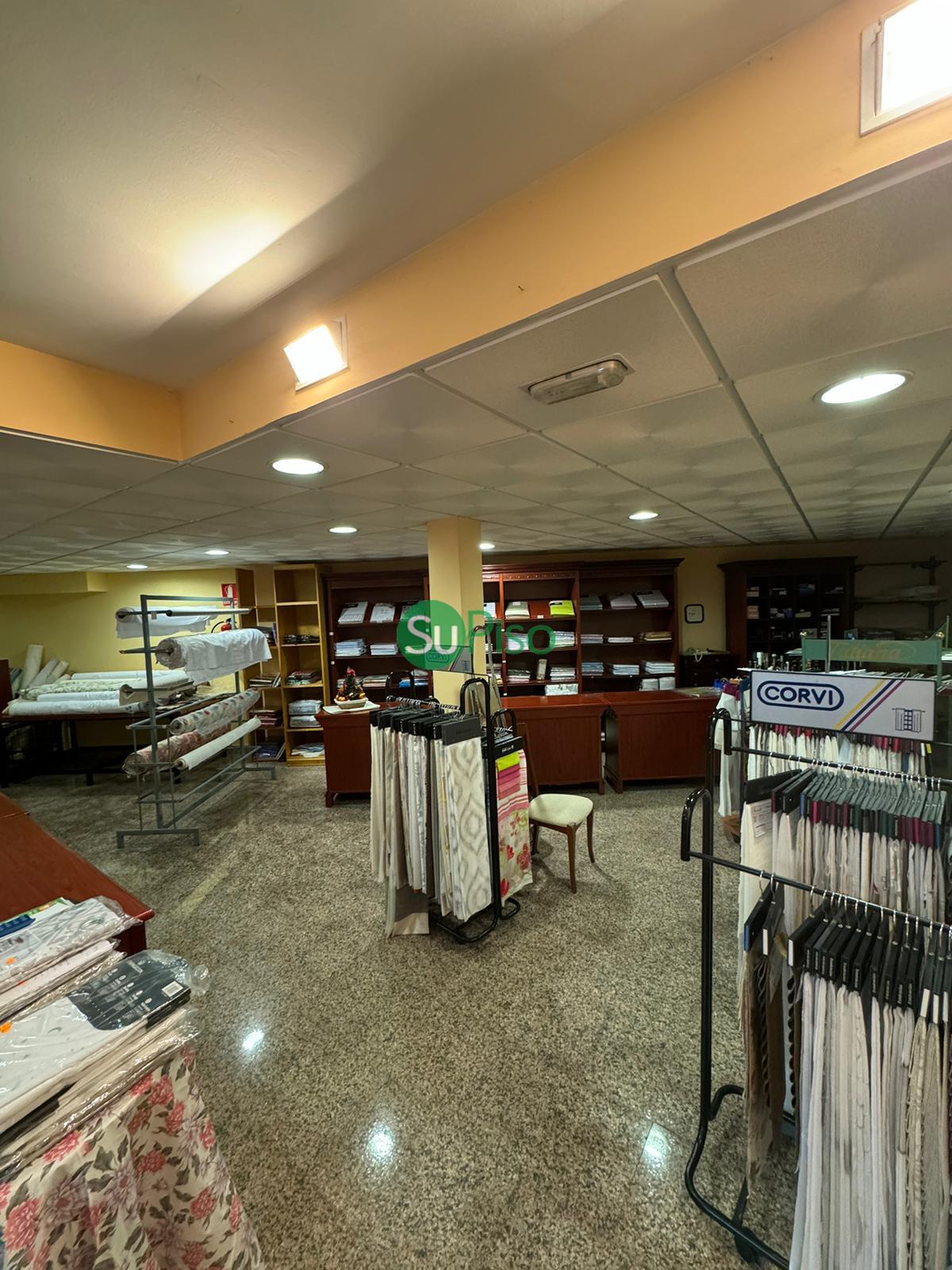 For sale of commercial in Illescas