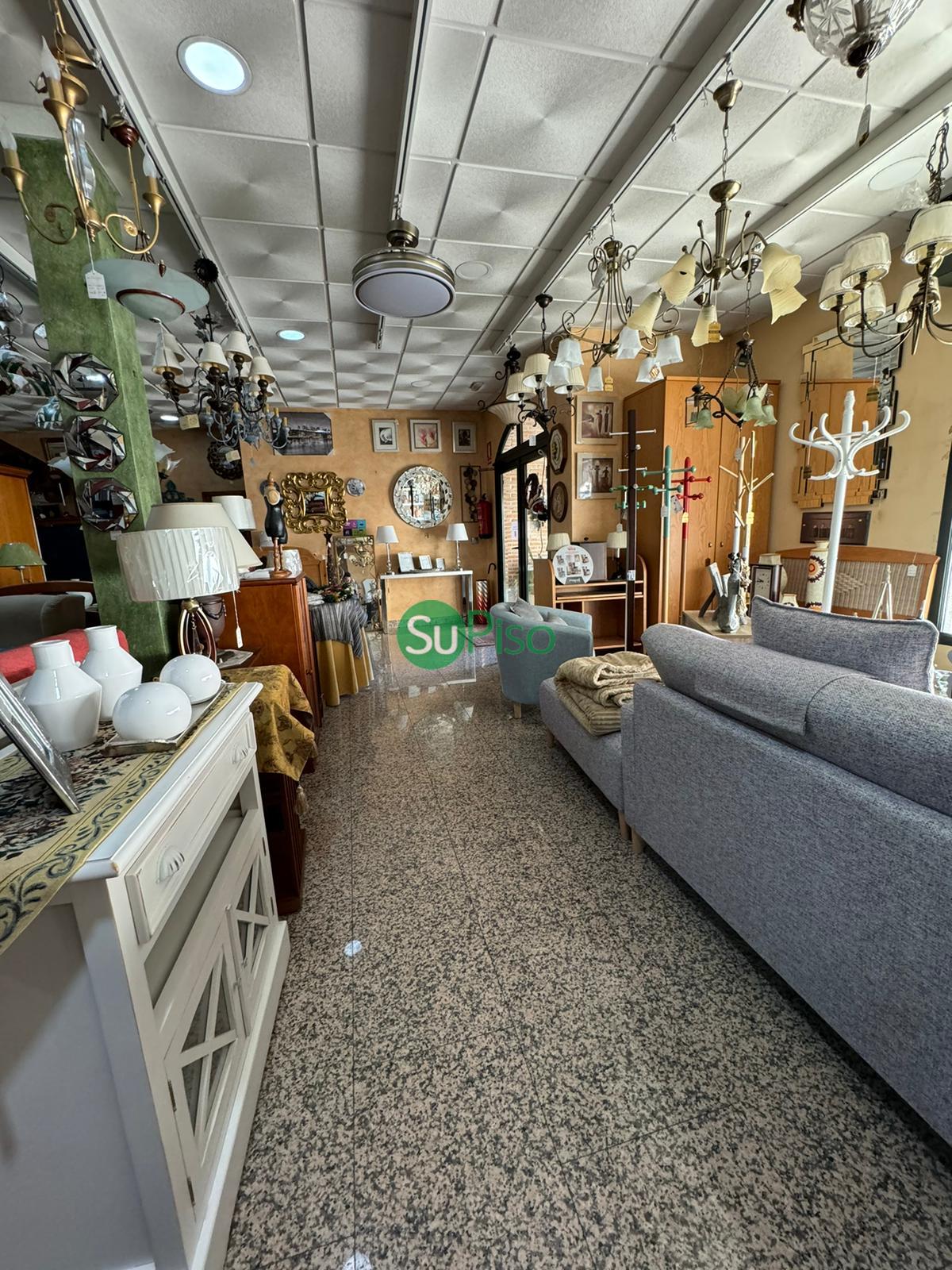 For sale of commercial in Illescas
