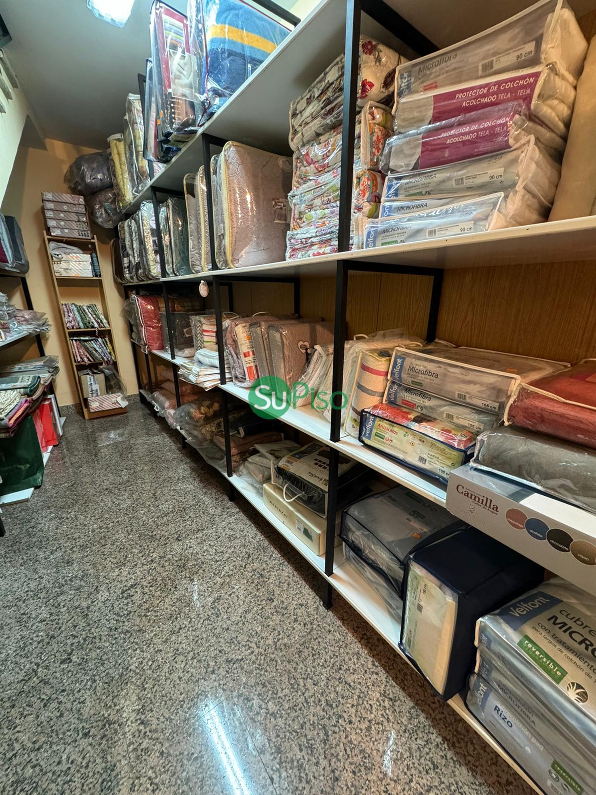 For sale of commercial in Illescas