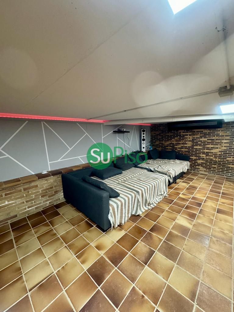 For sale of chalet in Pantoja