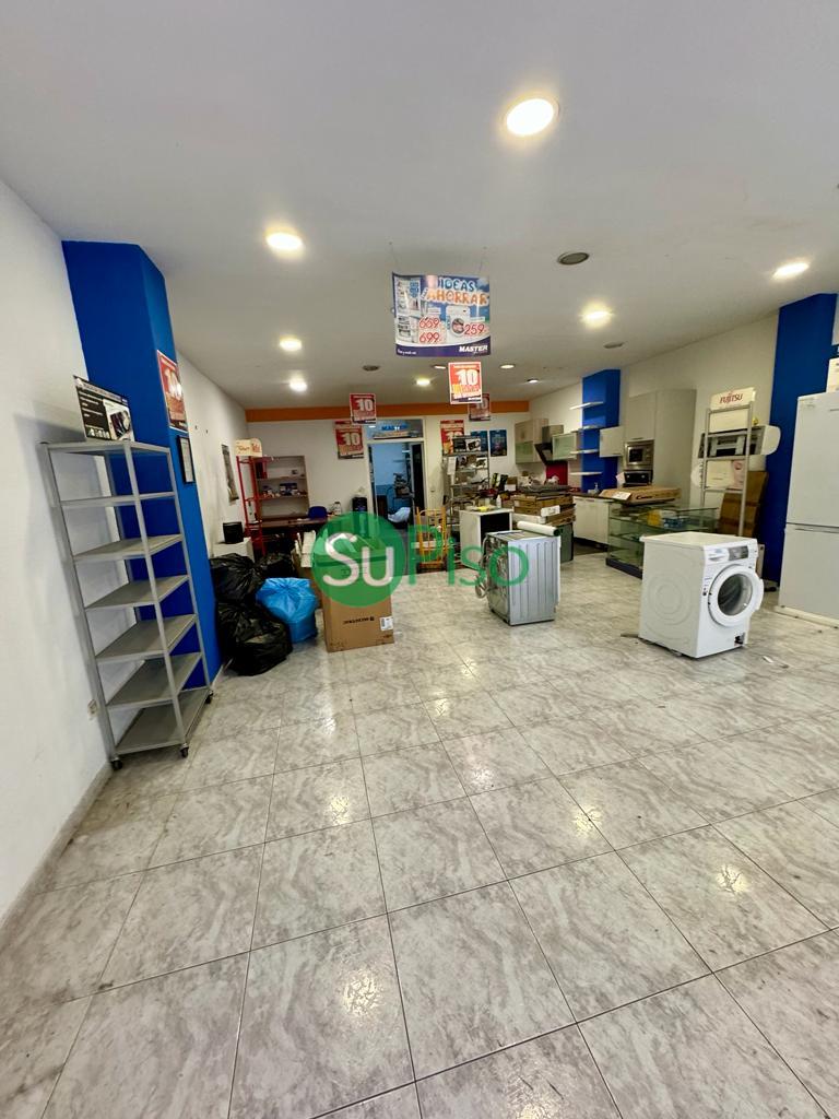 For rent of commercial in Illescas