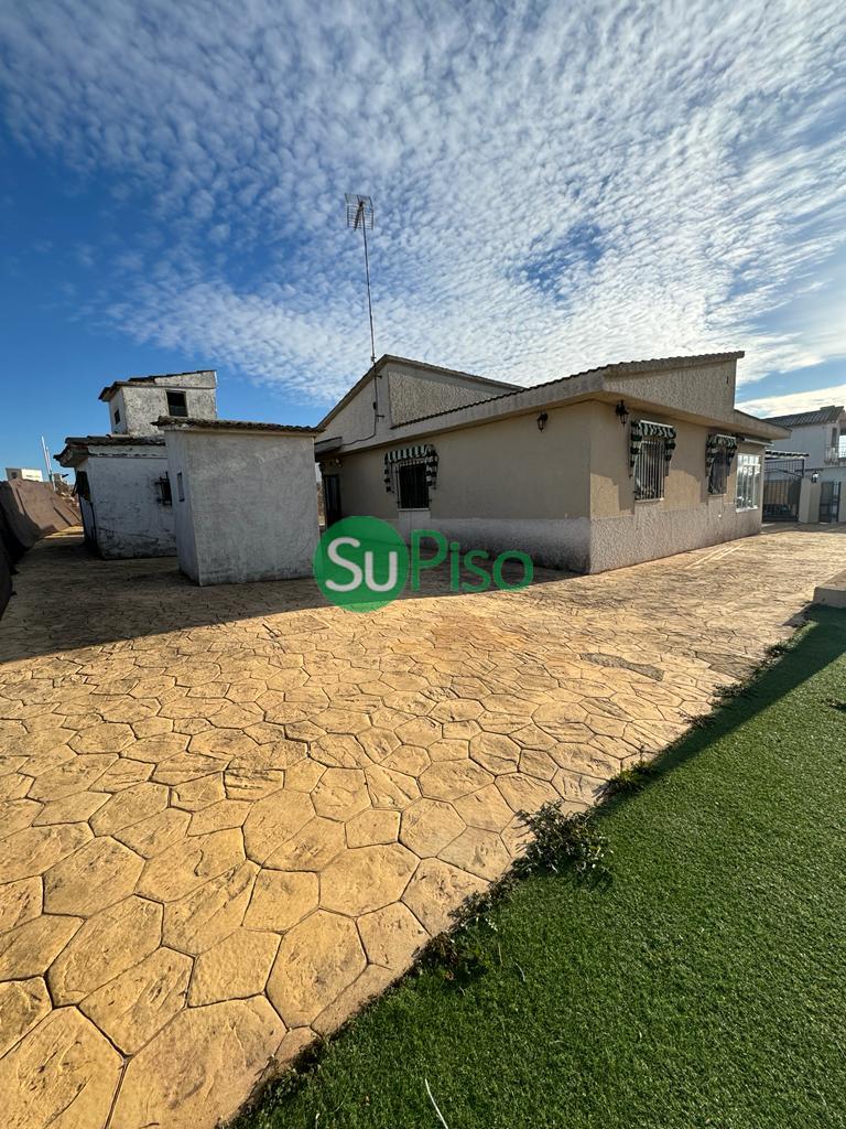 Venta de chalet en El Viso de San Juan