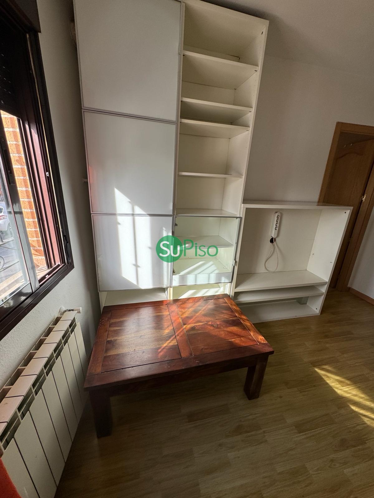 For sale of flat in Illescas