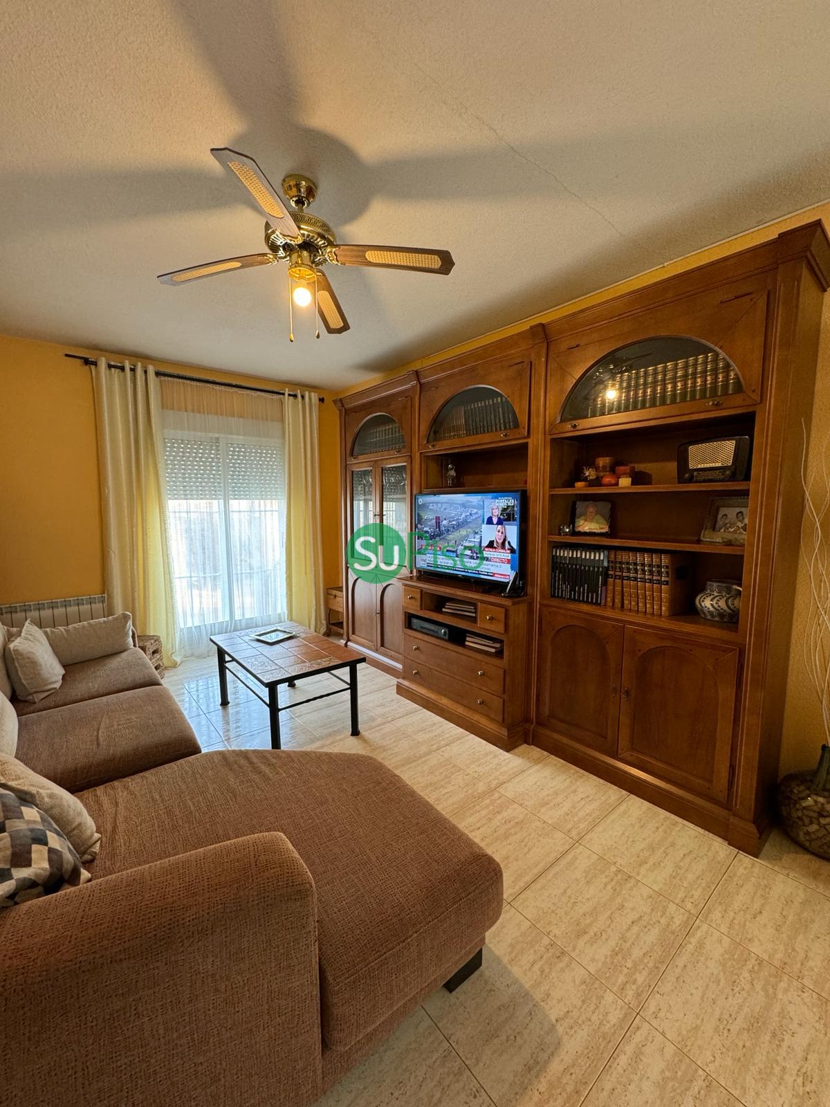 Venta de chalet en Yeles